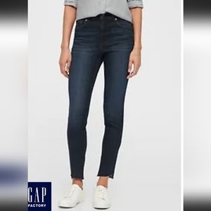 Gap High Rise Universal Legging Jeans with washwell 32 extra-long